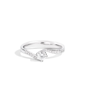 Anillo Anniversary oro blanco diamantes Recarlo